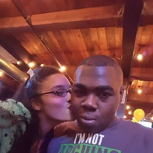 Meet your Posher, Iris